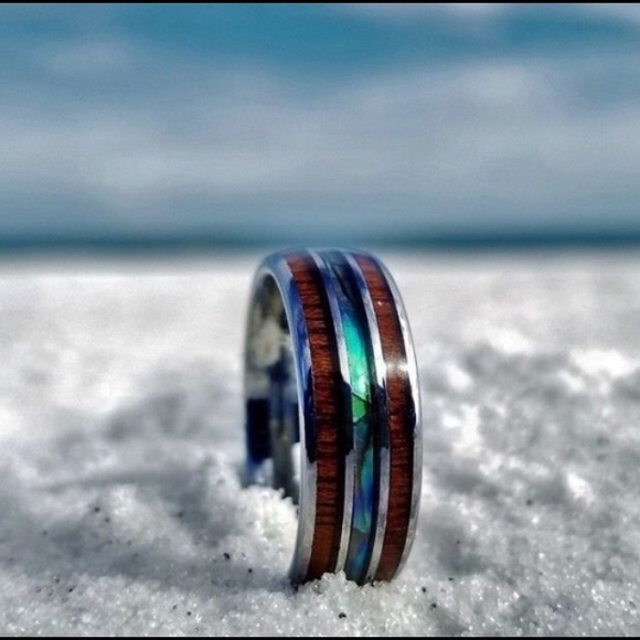 🎉HP Men 8mm tungsten Hawai Koa wood titanium ring - Picture 4 of 7